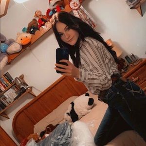 Meet your Posher, Lacy